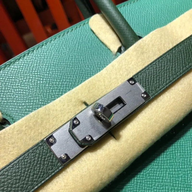 Hermes Green Birkin Leather Handbag - Image 5