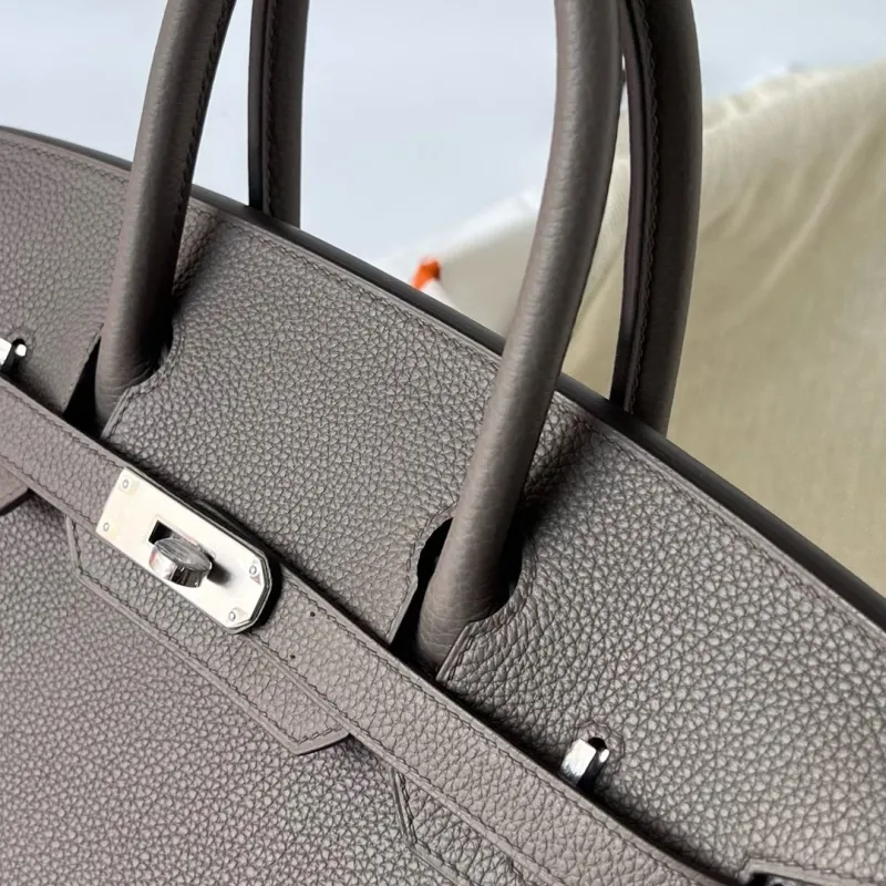 Alternative view of Hermes Birkin Bags-109