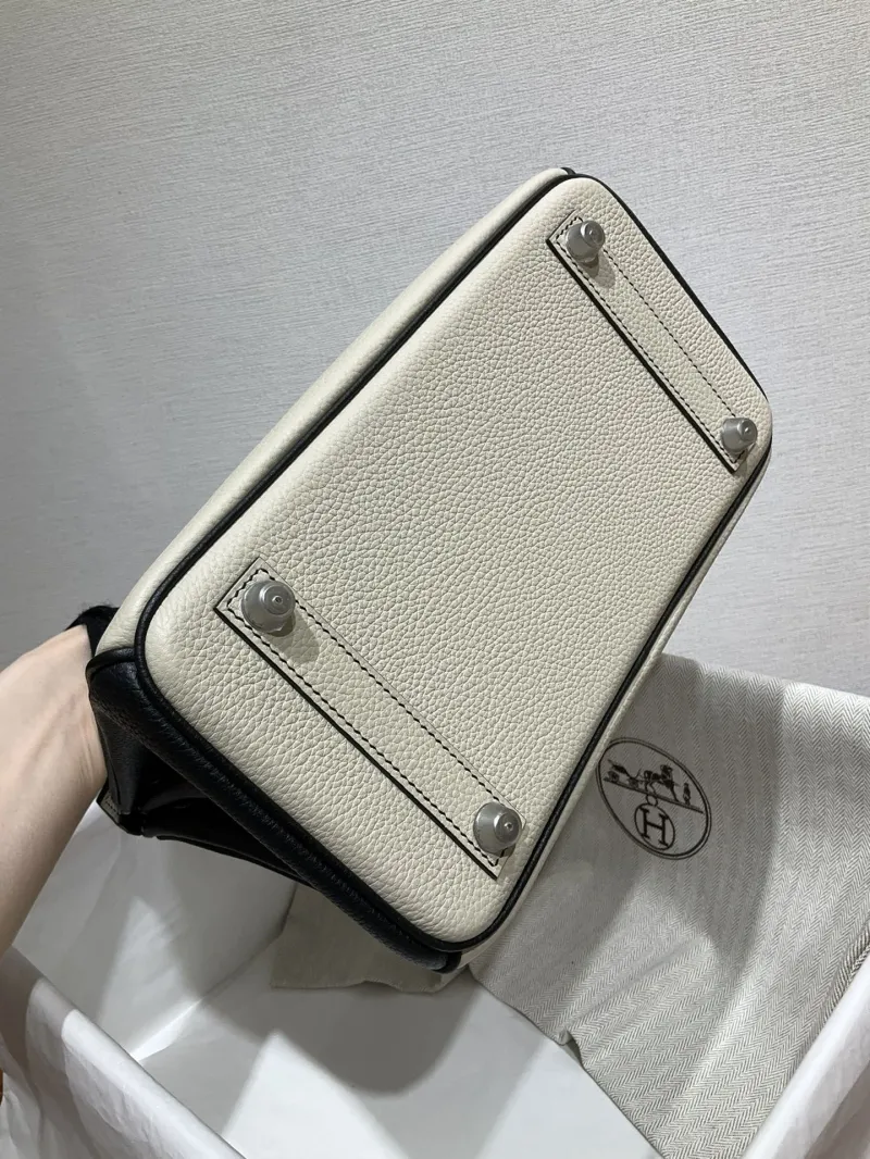 Hermes Cream and Black Birkin Leather Handbag - Image 4