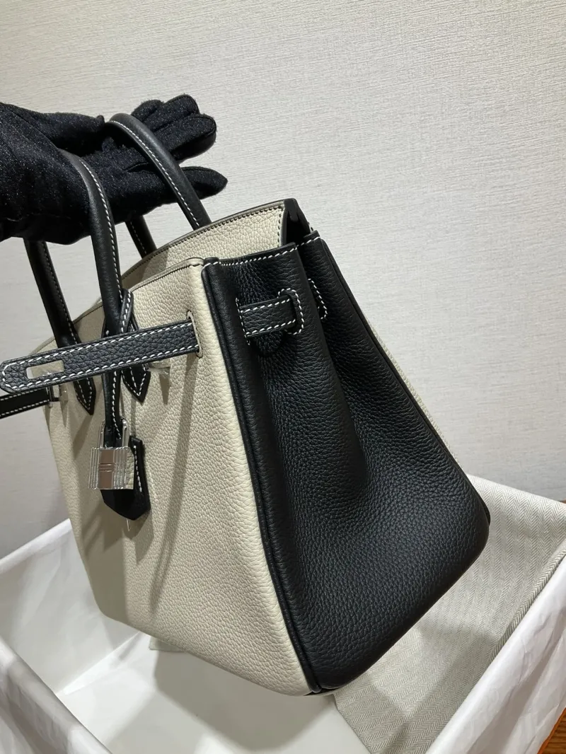 Hermes Cream and Black Birkin Leather Handbag - Image 6