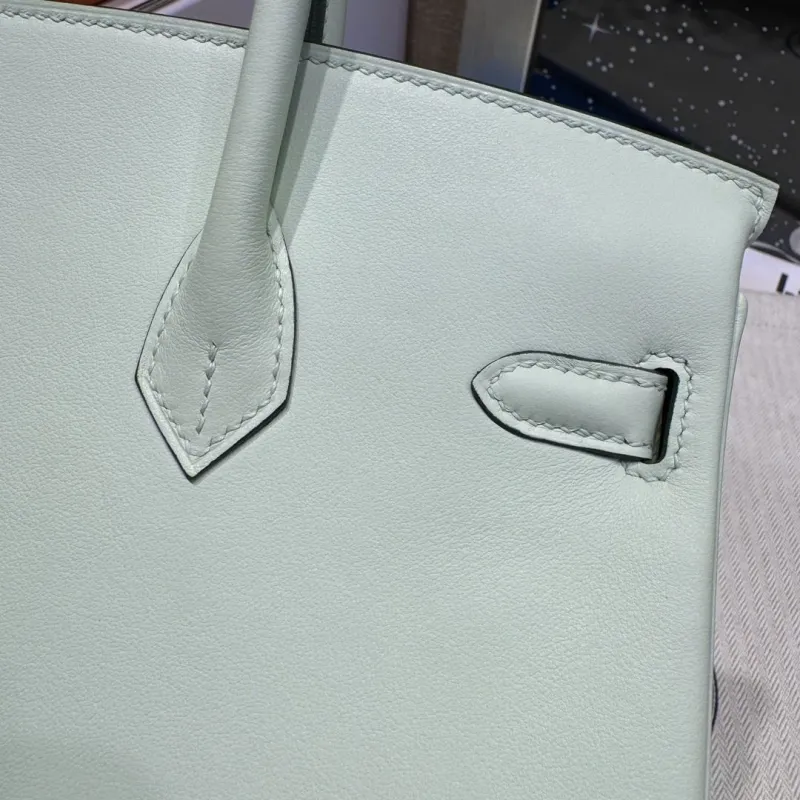 Hermes Birkin Light Green Leather Handbag - Image 8