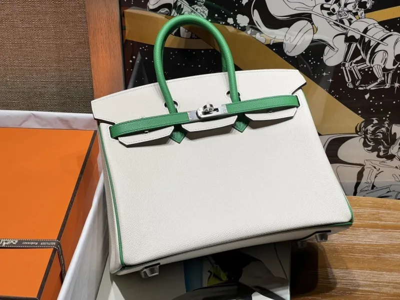 Hermes Birkin White Green Leather Handbag 137 - Image 4