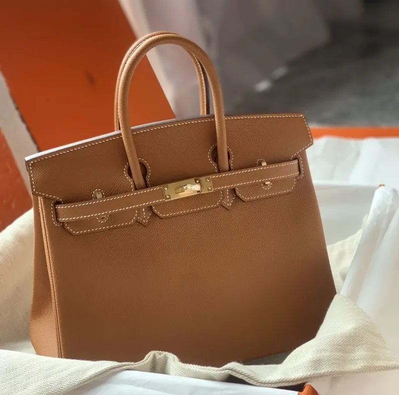 Hermes Brown Leather Birkin Handbag 141
