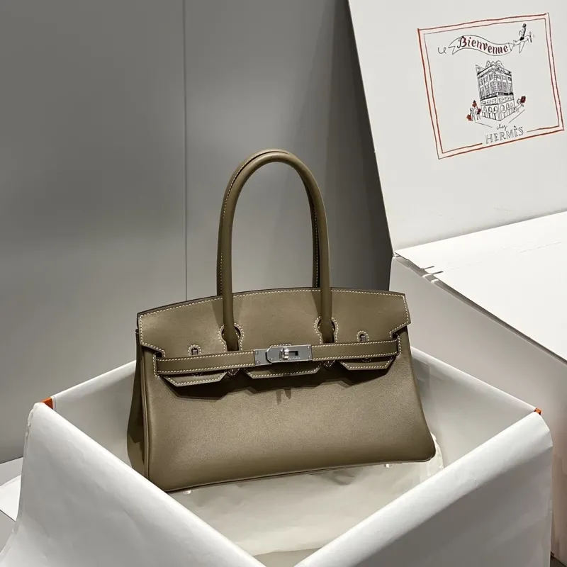 Alternative view of Hermes Birkin Bags-163