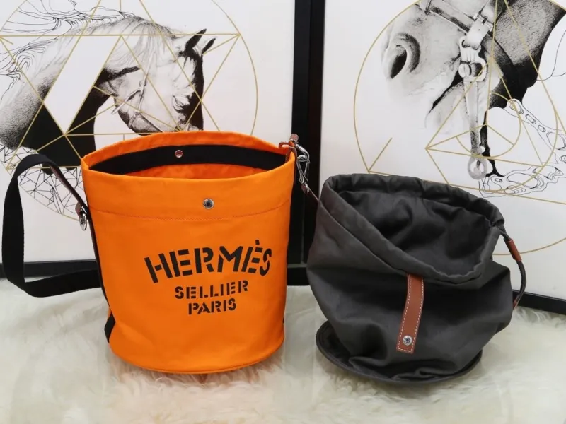 Hermes Orange Bucket Shoulder Bag - Image 3