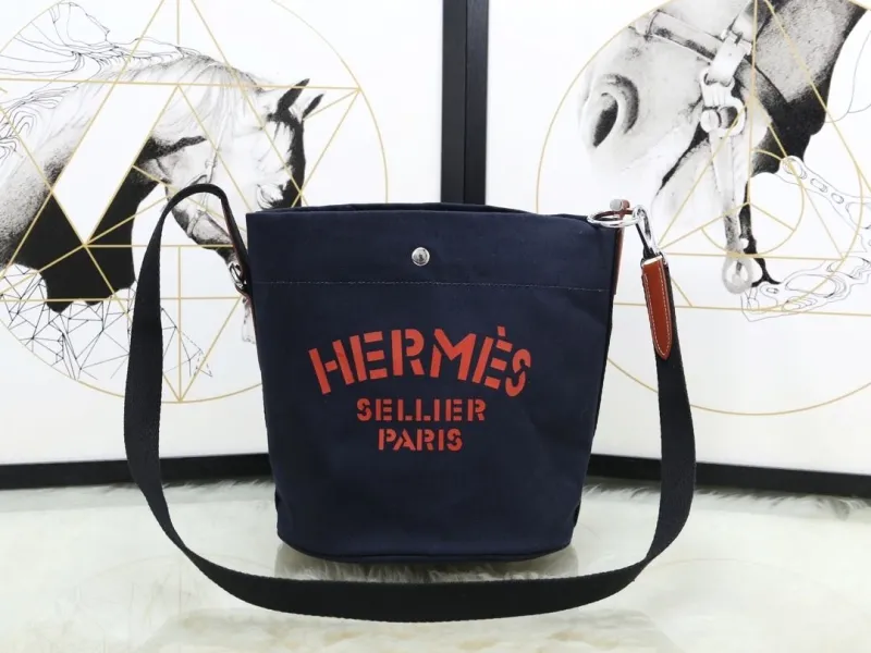 Hermes Bucket Bags-4
