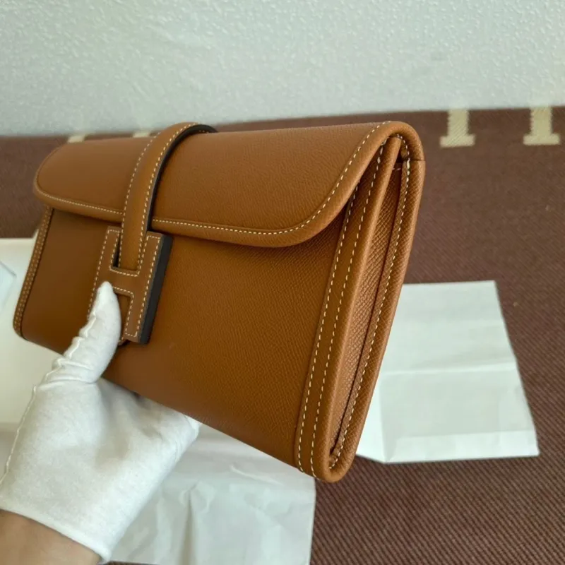 Hermes Brown Leather Clutch Bag - Image 7
