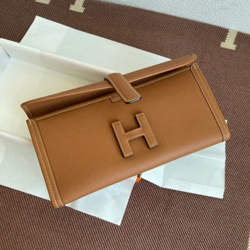 Hermes Brown Leather Clutch Bag - Image 9