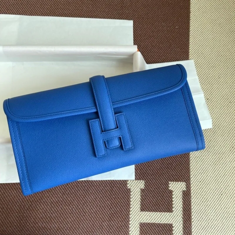 Alternative view of Hermes Clutch Bags-25