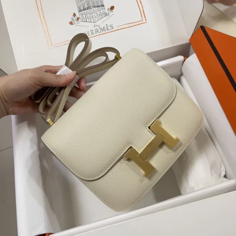 Hermes Constance 18 Cream Crossbody Bag - Image 4