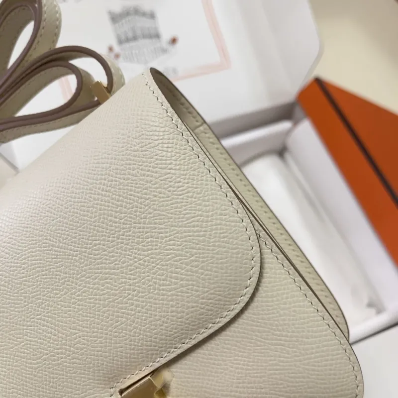 Hermes Constance 18 Cream Crossbody Bag - Image 5