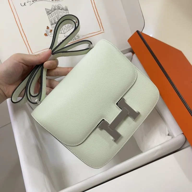 Hermes Constance 21 Mint Green Crossbody Bag - Image 5