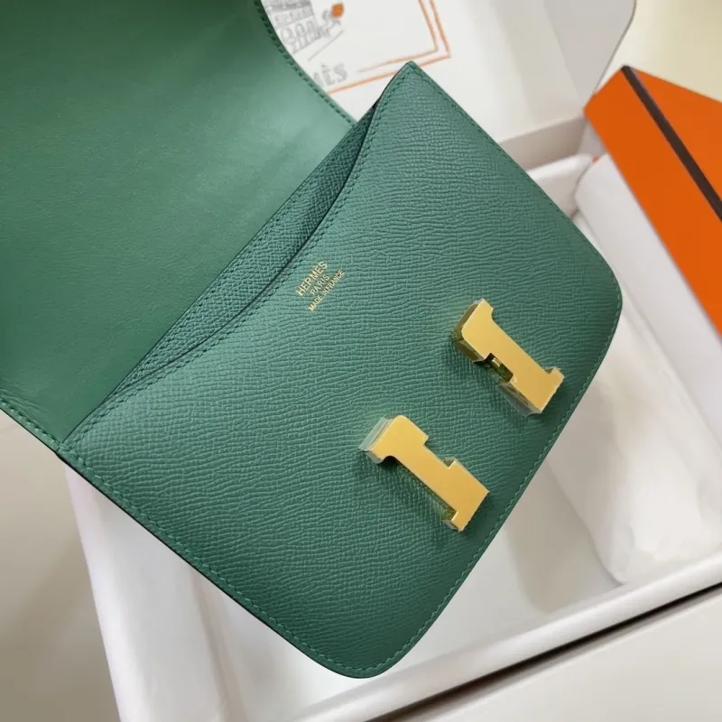 Hermes Constance 24 Green Leather Crossbody Bag - Image 6