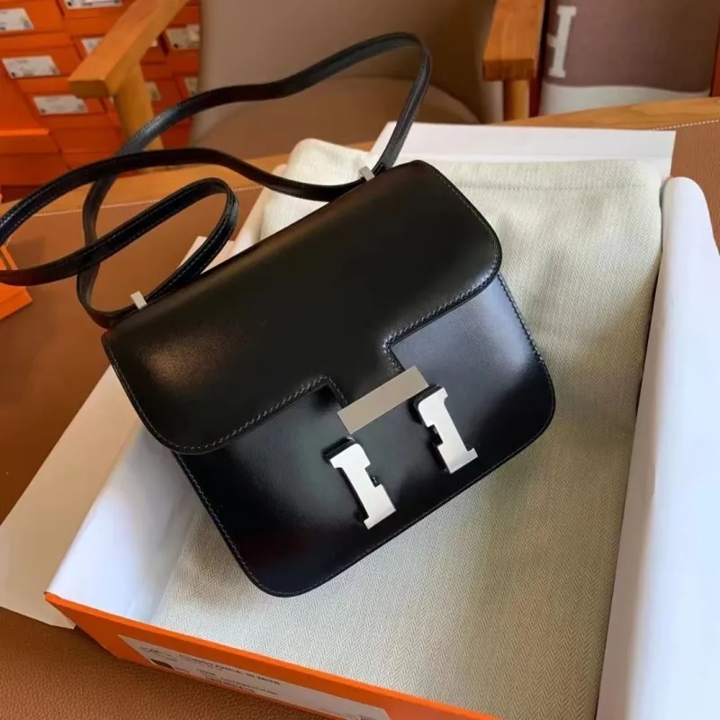Hermes Constance Black Leather Shoulder Bag 132 - Image 7