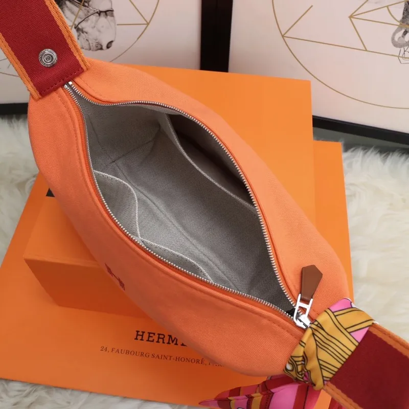 Hermes Cosmetic Bags-7 - Image 7