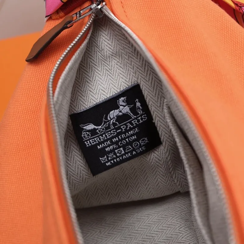 Hermes Cosmetic Bags-7 - Image 8