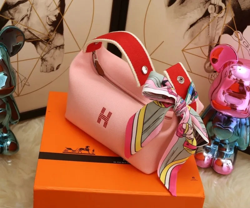 Hermes Cosmetic Bags-19 - Image 4