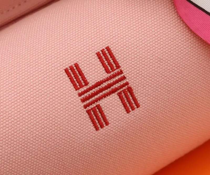Hermes Cosmetic Bags-19 - Image 5