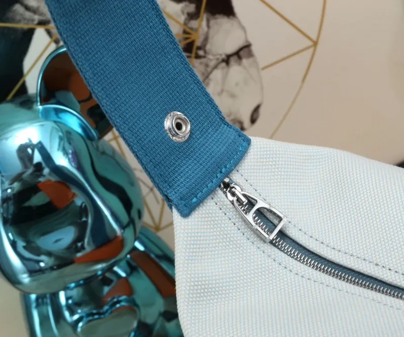 Hermes White Cosmetic Bag with Silk Scarf - Image 7