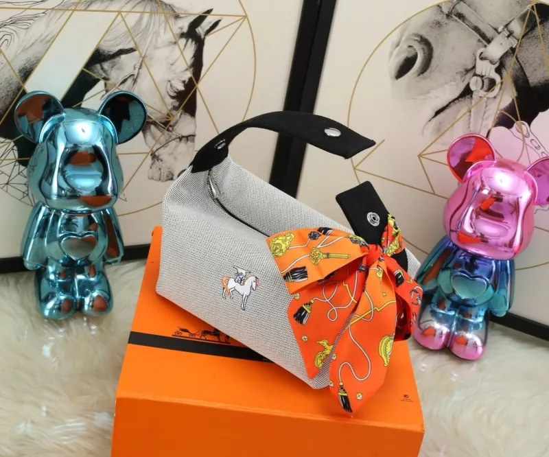 Hermes Cosmetic Bags-22 - Image 6