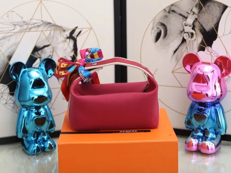 Hermes Cosmetic Bags-24 - Image 3