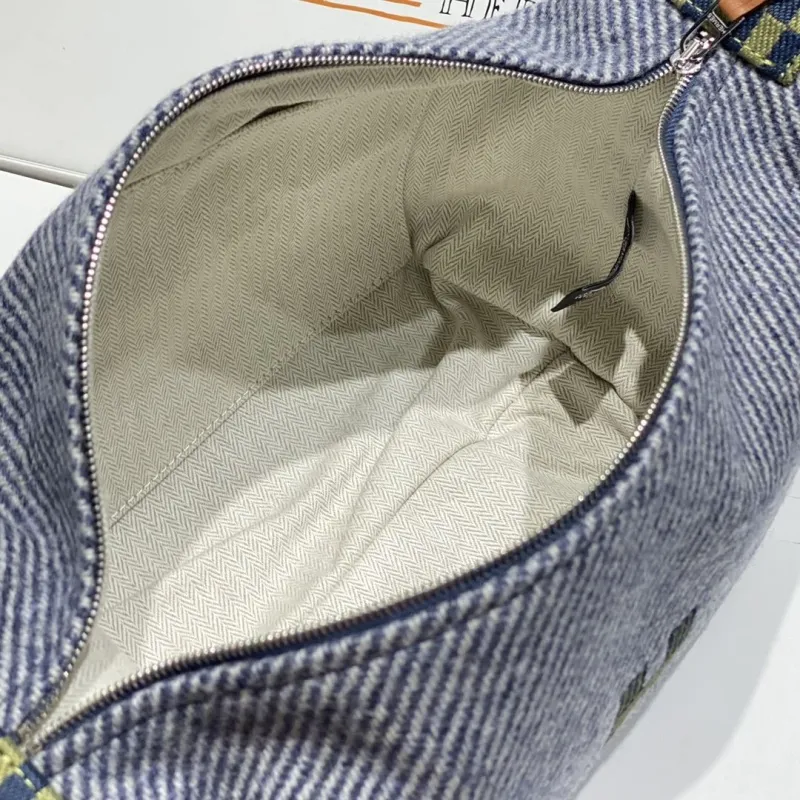 Hermes Gray Striped Cosmetic Bag - Image 7