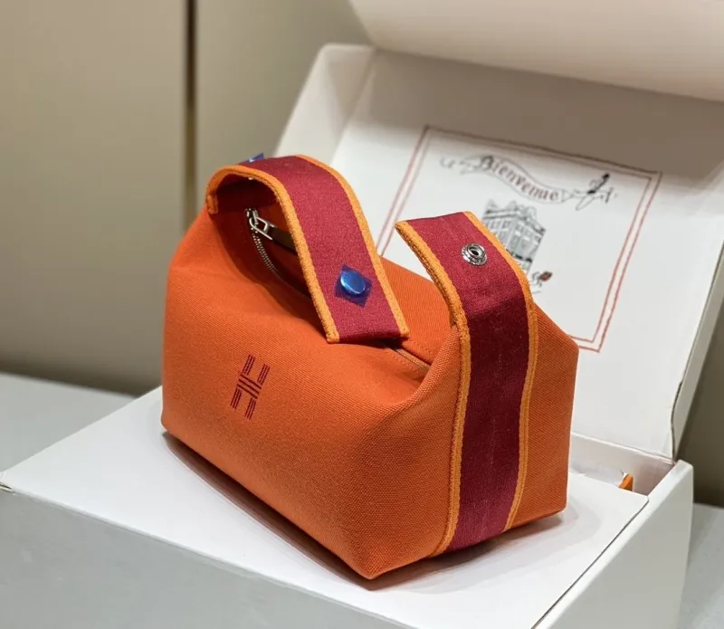 Hermes Cosmetic Bags-30 - Image 3