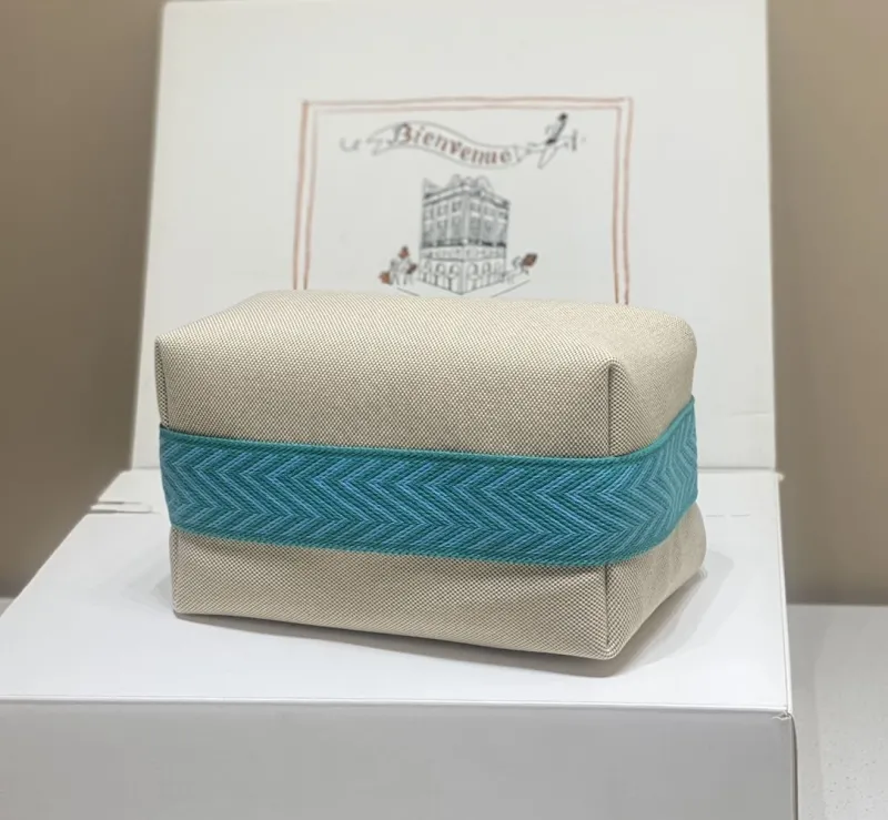 Hermes Beige Turquoise Cosmetic Bag - Image 4