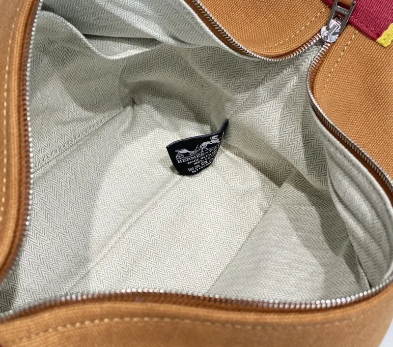 Hermes Tan Canvas Cosmetic Bag - Image 9