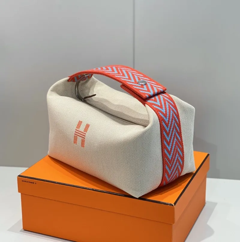 Hermes Beige Cosmetic Bag with Red Trim SKU 43 - Image 4