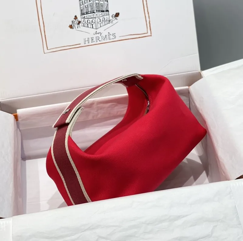 Alternative view of Hermes Cosmetic Bags-45