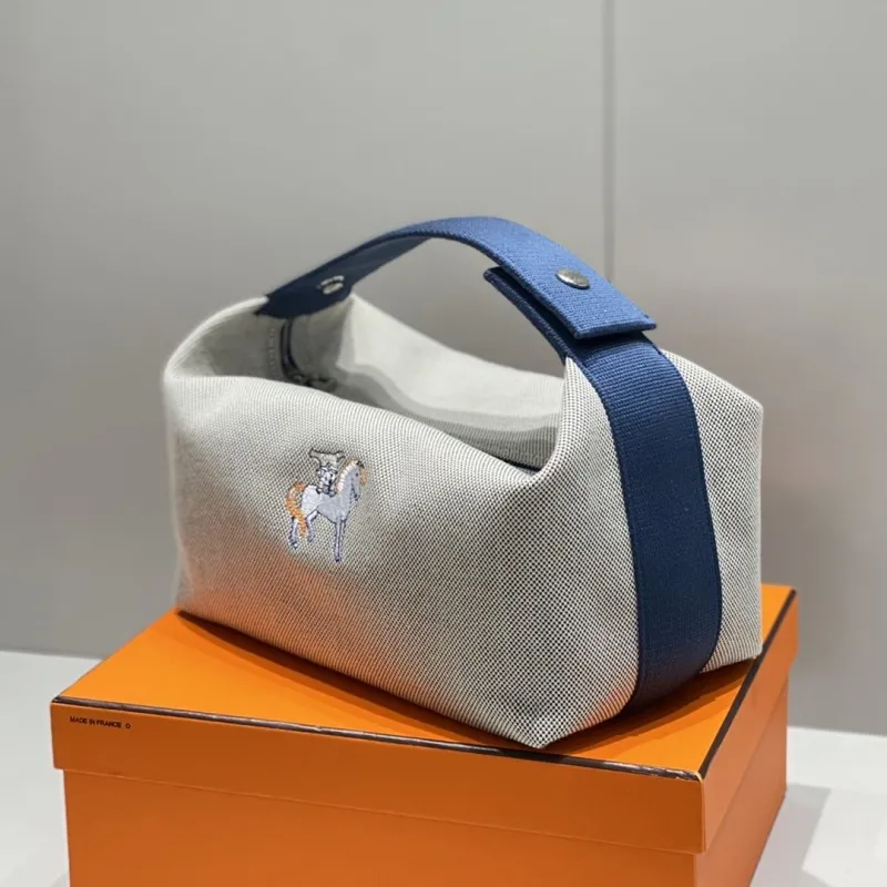 Hermes Cosmetic Bags-49 - Image 4