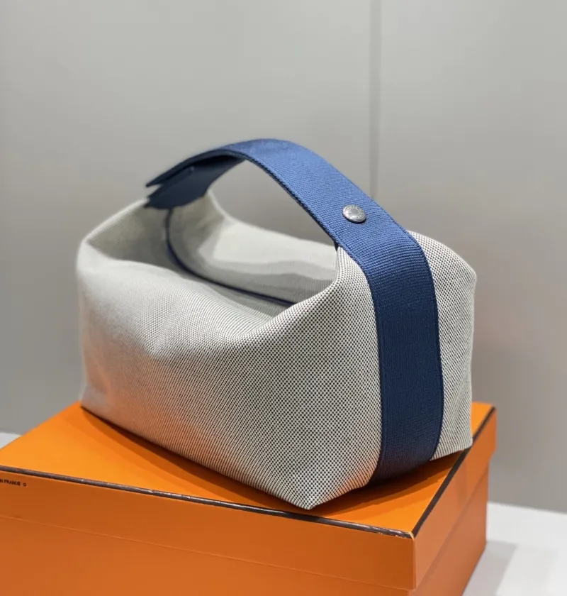Hermes Cosmetic Bags-49 - Image 5