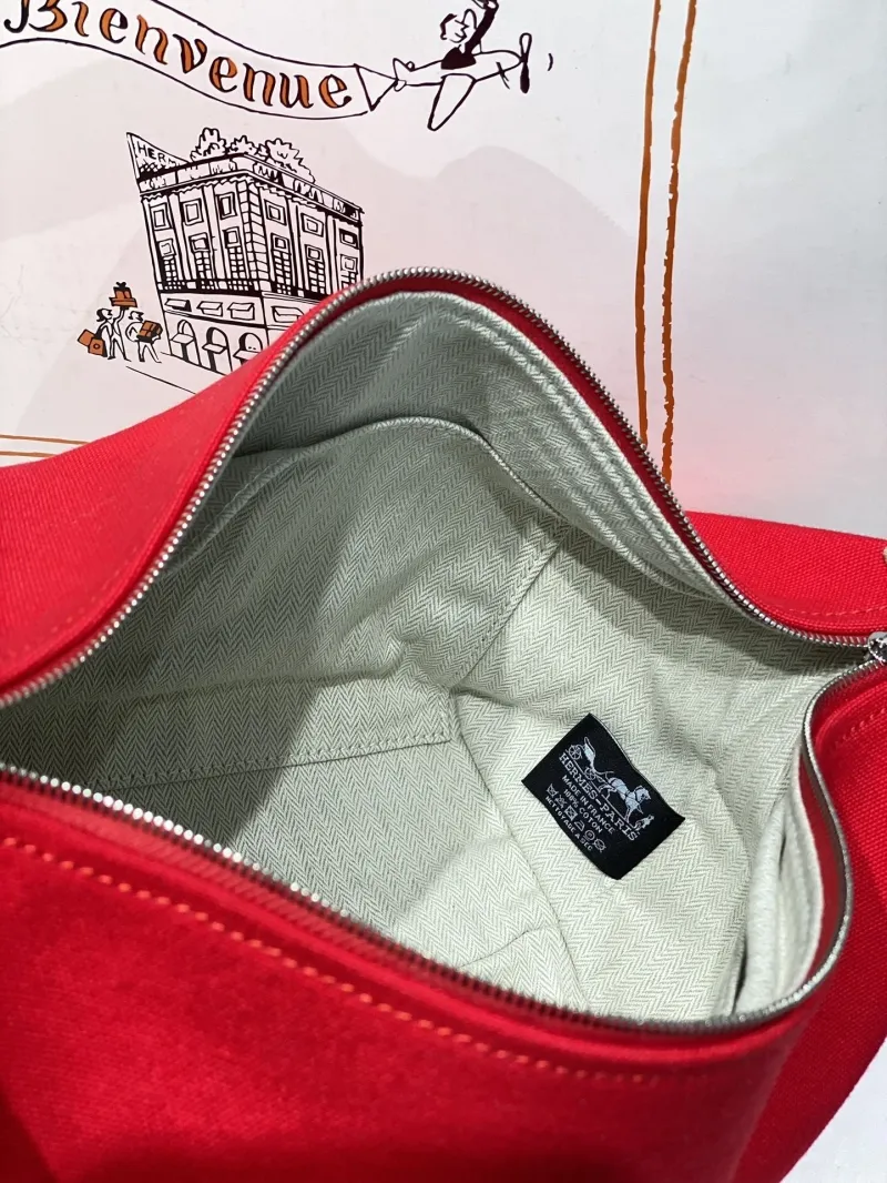 Hermes Red Cosmetic Bag - Image 9