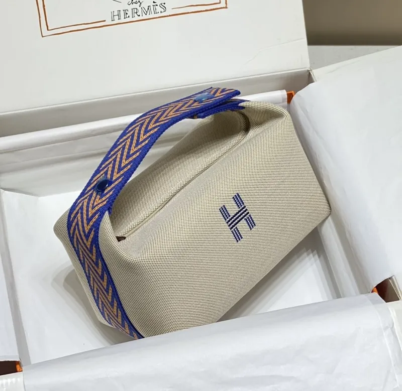 Hermes Cosmetic Bags-52