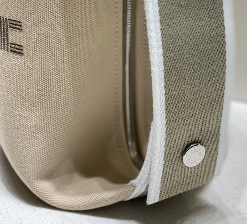 Hermes Beige Canvas Cosmetic Bag - Image 5