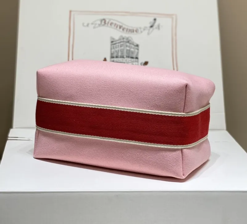 Hermes Pink Cosmetic Bag - Image 4