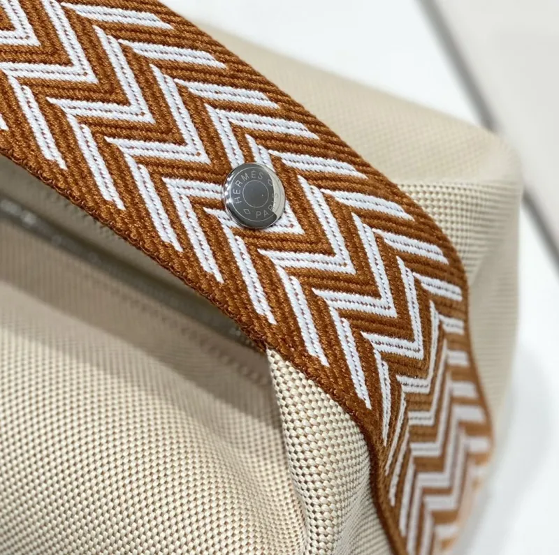 Hermes Beige Canvas Travel Cosmetic Pouch - Image 6