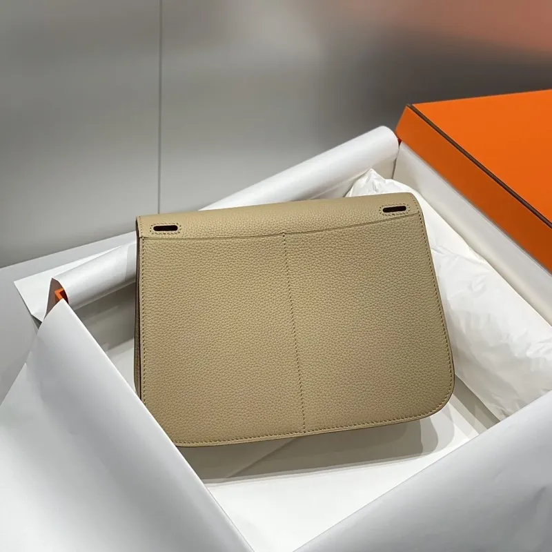Hermes Beige Halzan Leather Shoulder Bag - Image 3