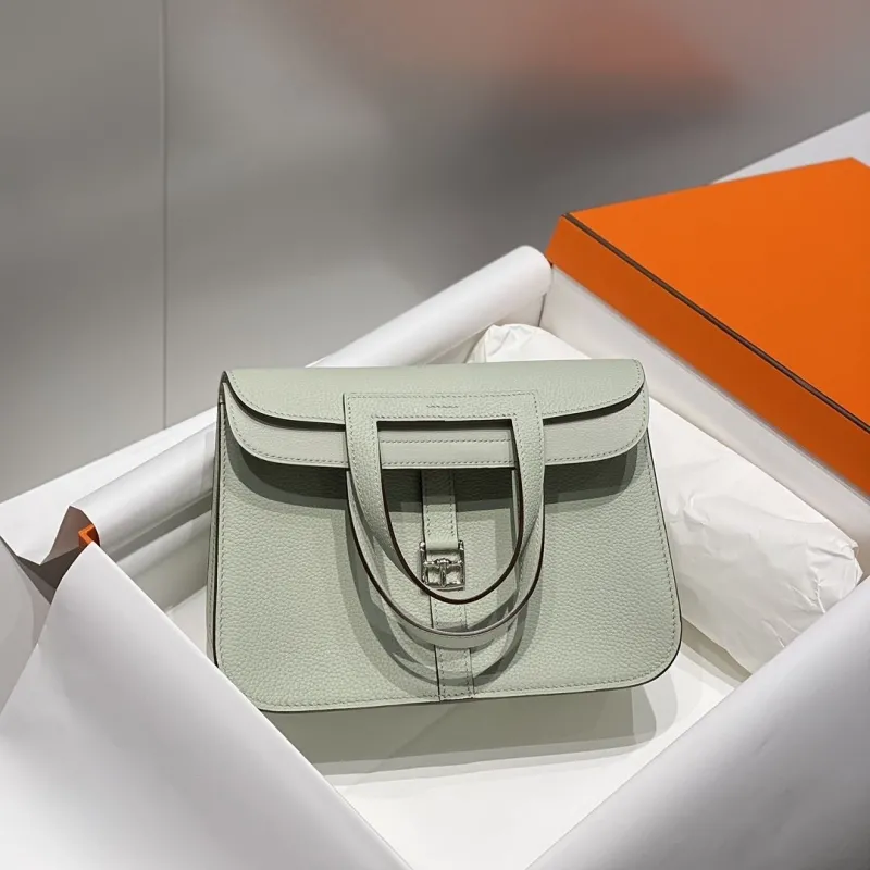 Alternative view of Hermes halzan Bags-3