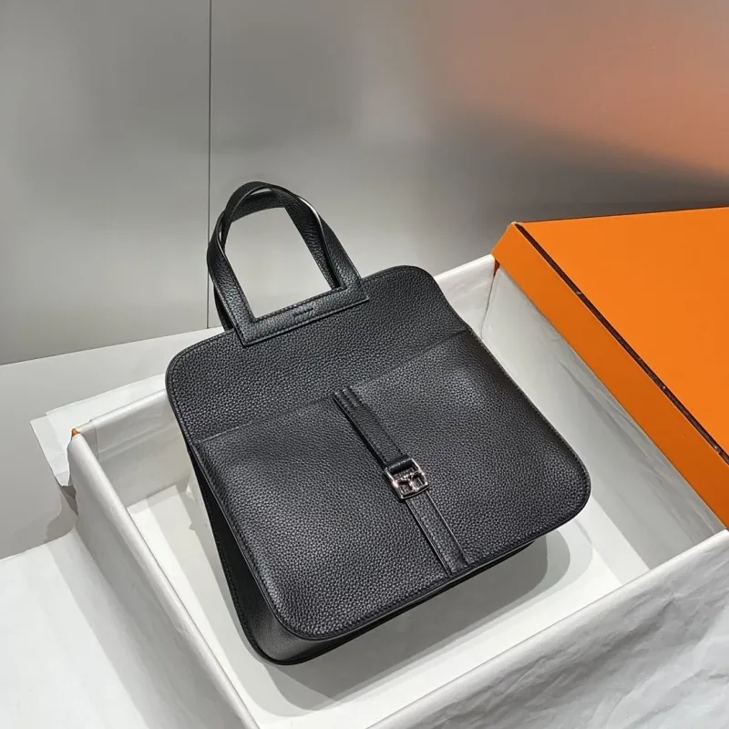 Hermes Black Halzan Shoulder Bag - Image 4