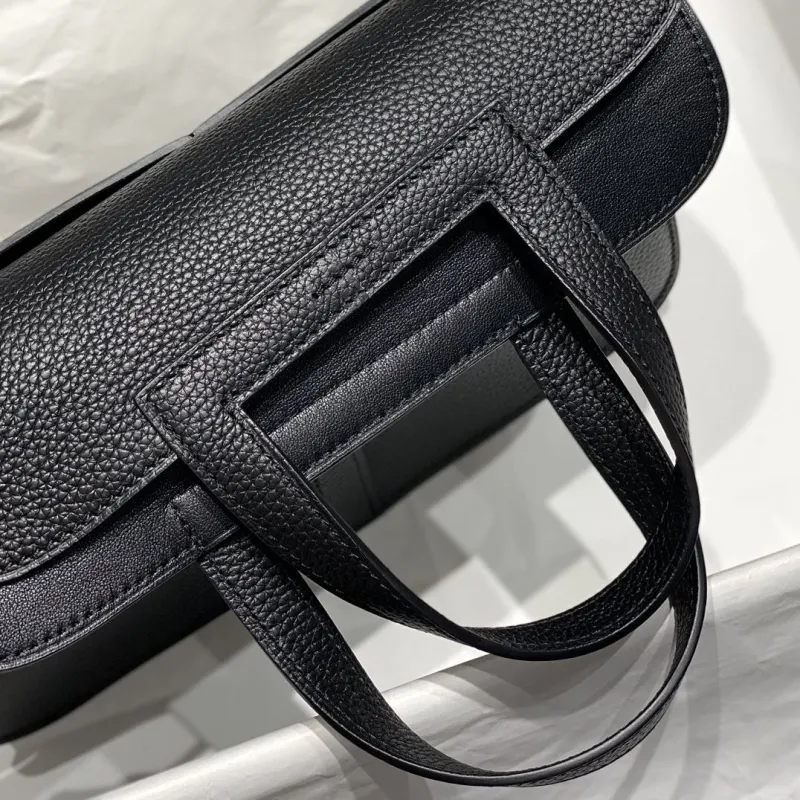 Hermes Black Halzan Shoulder Bag - Image 6