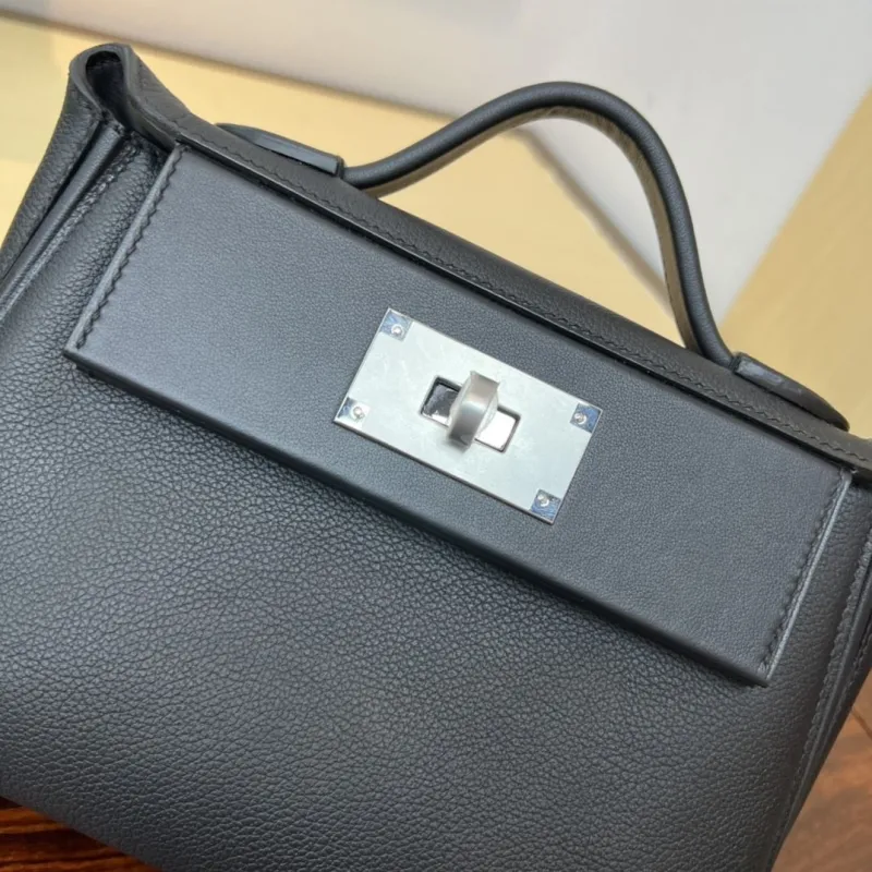Hermes Black Kelly 2424 Mini Leather Handbag - Image 5