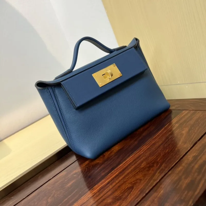 Hermes Kelly 2424 Mini Blue Leather Handbag - Image 3