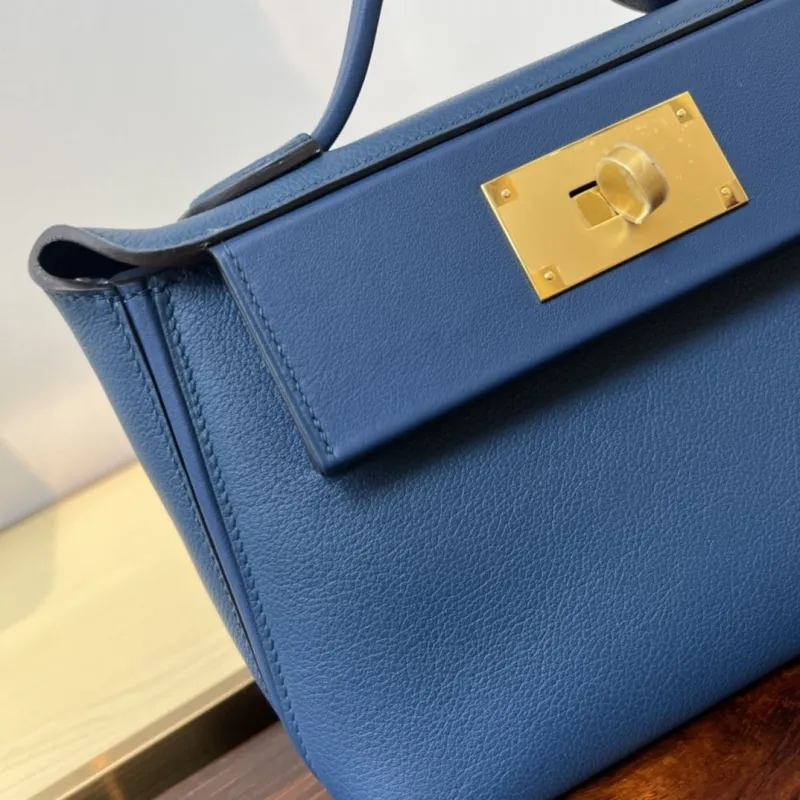 Hermes Kelly 2424 Mini Blue Leather Handbag - Image 4