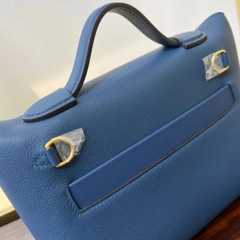 Hermes Kelly 2424 Mini Blue Leather Handbag - Image 6