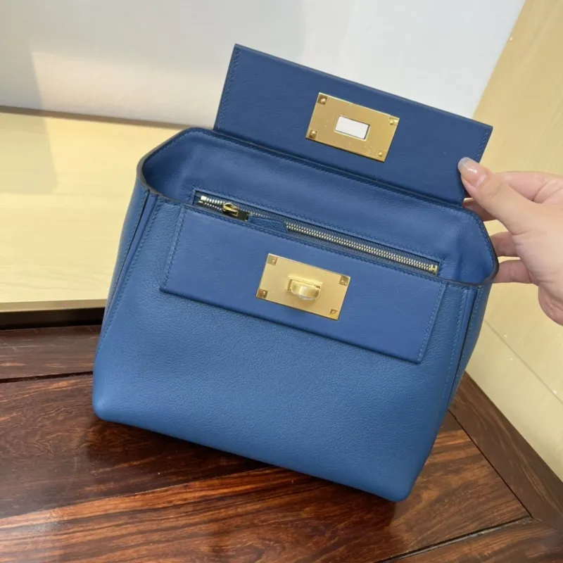 Hermes Kelly 2424 Mini Blue Leather Handbag - Image 7