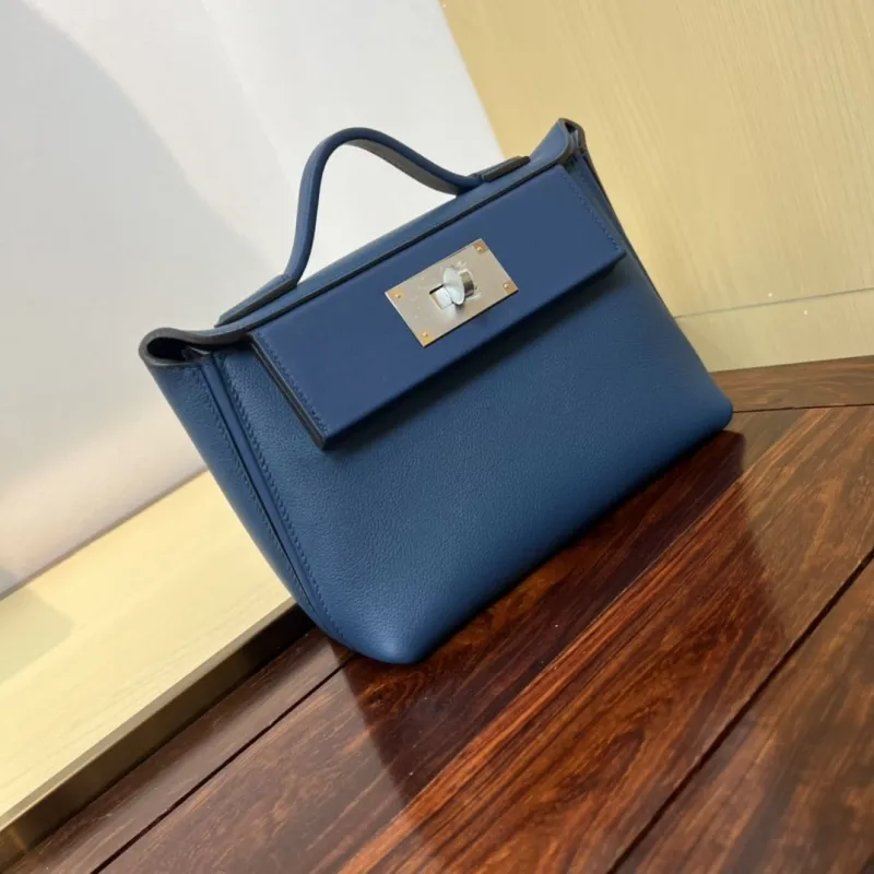 Hermes Kelly 2424 Mini Blue Leather Handbag - Image 3