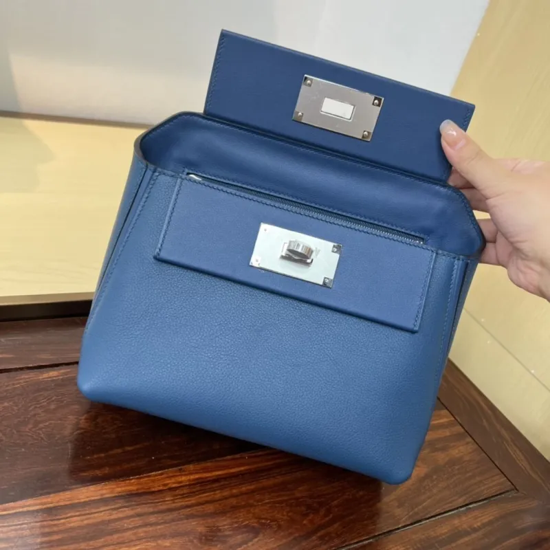 Hermes Kelly 2424 Mini Blue Leather Handbag - Image 7