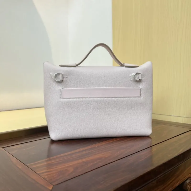 Alternative view of Hermes Kelly 2424 mini Bags-15